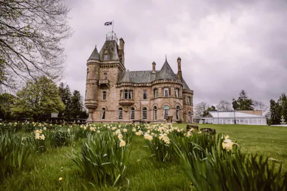 Cornhill Castle Hotel Biggar Exterior photo